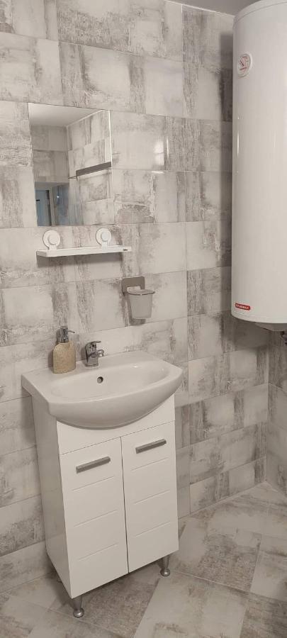 Arts Guest House -Beautiful Villa For 6 Persons Veliko Turnovo Bagian luar foto