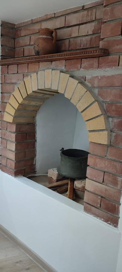 Arts Guest House -Beautiful Villa For 6 Persons Veliko Turnovo Bagian luar foto